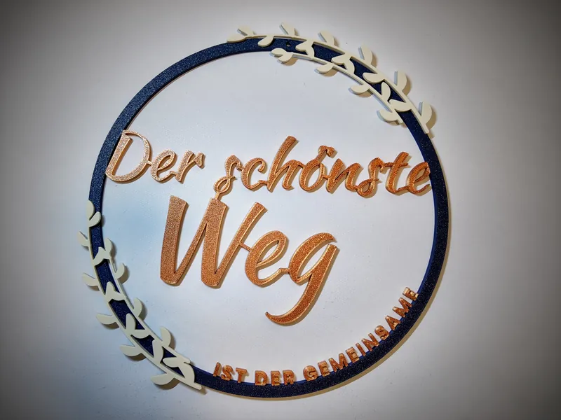 Runder Wandschriftzug „Der schönste Weg ist der gemeinsame“